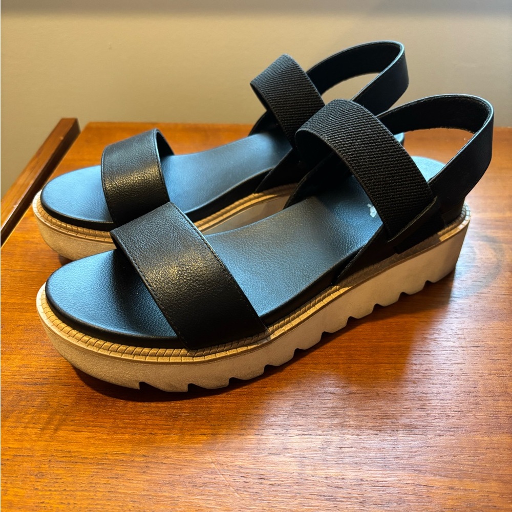 Mia Black Platform Sandals